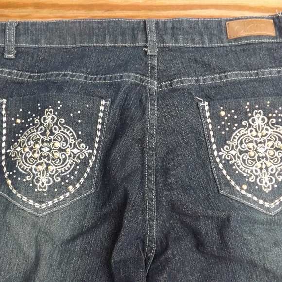 Flare bottom gray Dkin sparkle jeans - Picture 2 of 8